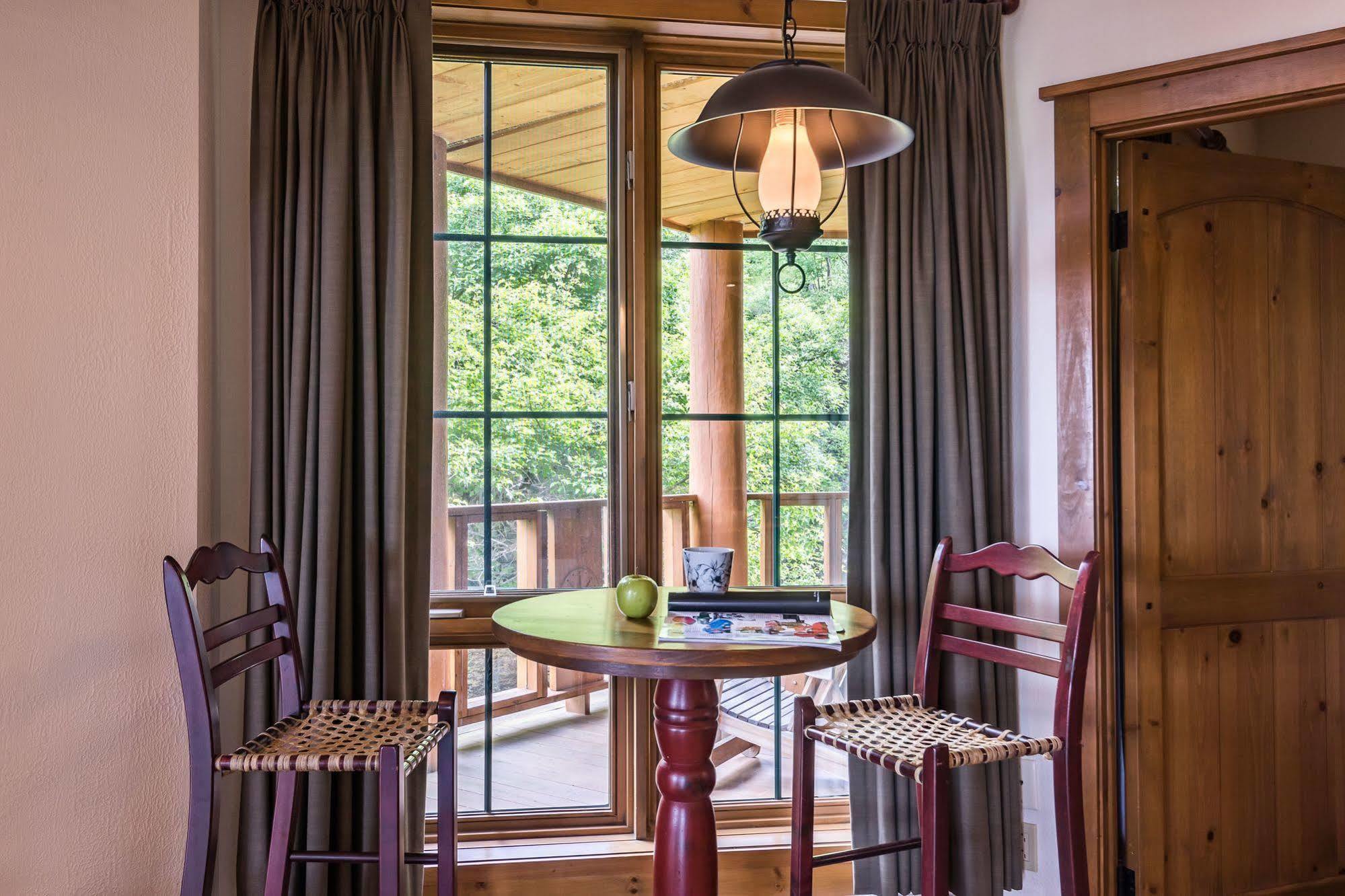 Equinox - Rvmt Hotel Mont-Tremblant Eksteriør billede